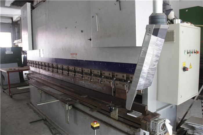 數控刨槽折彎機